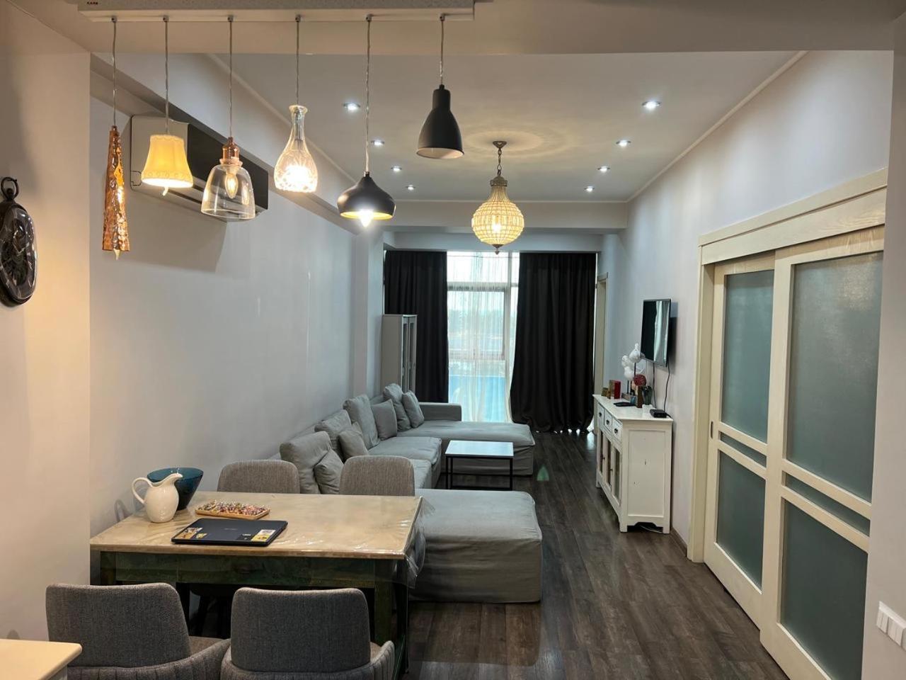 Apartament Luka Batumi Exterior foto