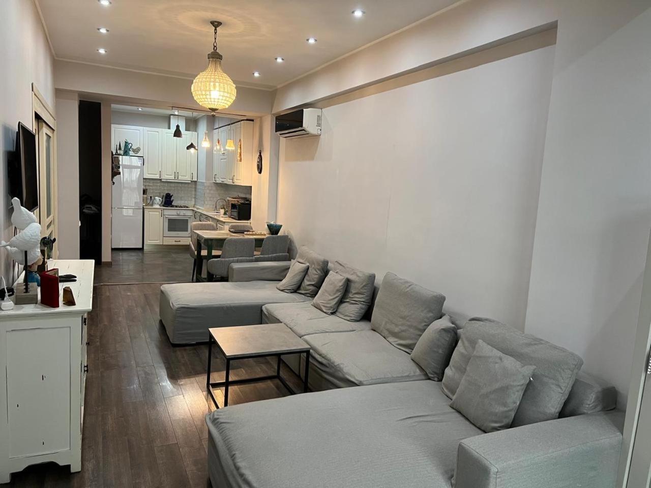 Apartament Luka Batumi Exterior foto